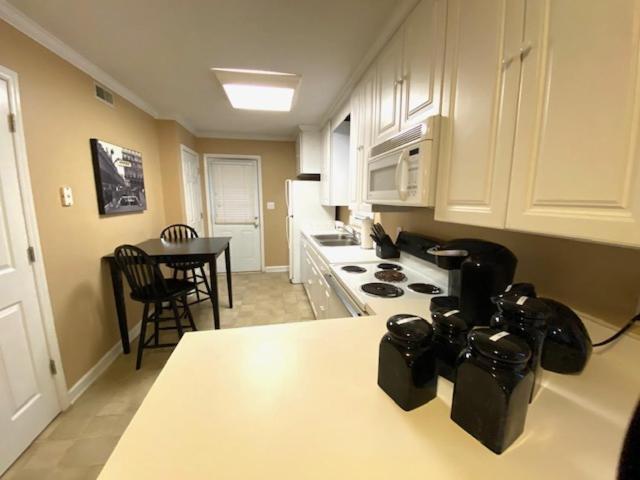 Trendy 2Bed 2 Bath Villa In The Village With King Bed Raleigh Luaran gambar