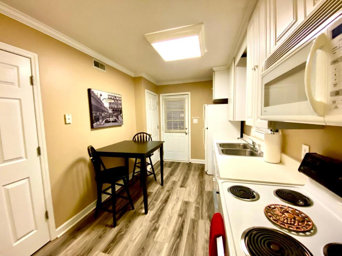 Trendy 2Bed 2 Bath Villa In The Village With King Bed Raleigh Luaran gambar